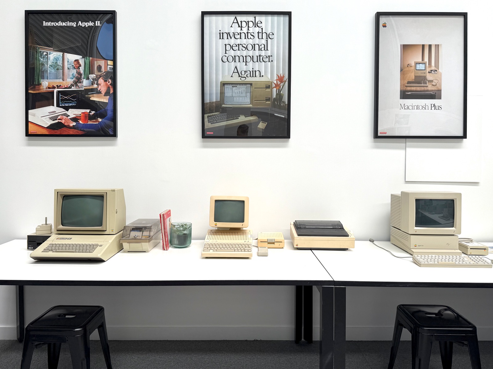Vintage Apple computers displayed at MAC Museum